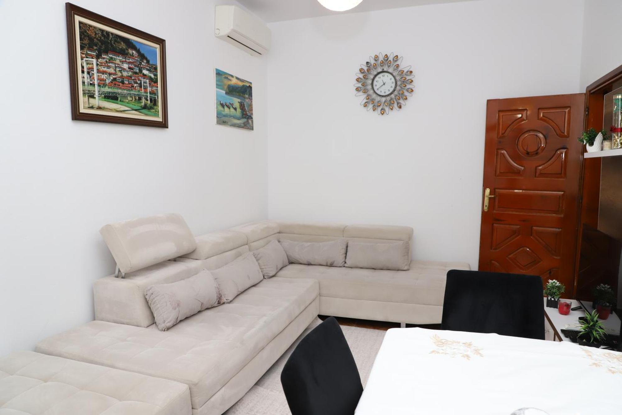 Apartment Xheison 베라트 외부 사진